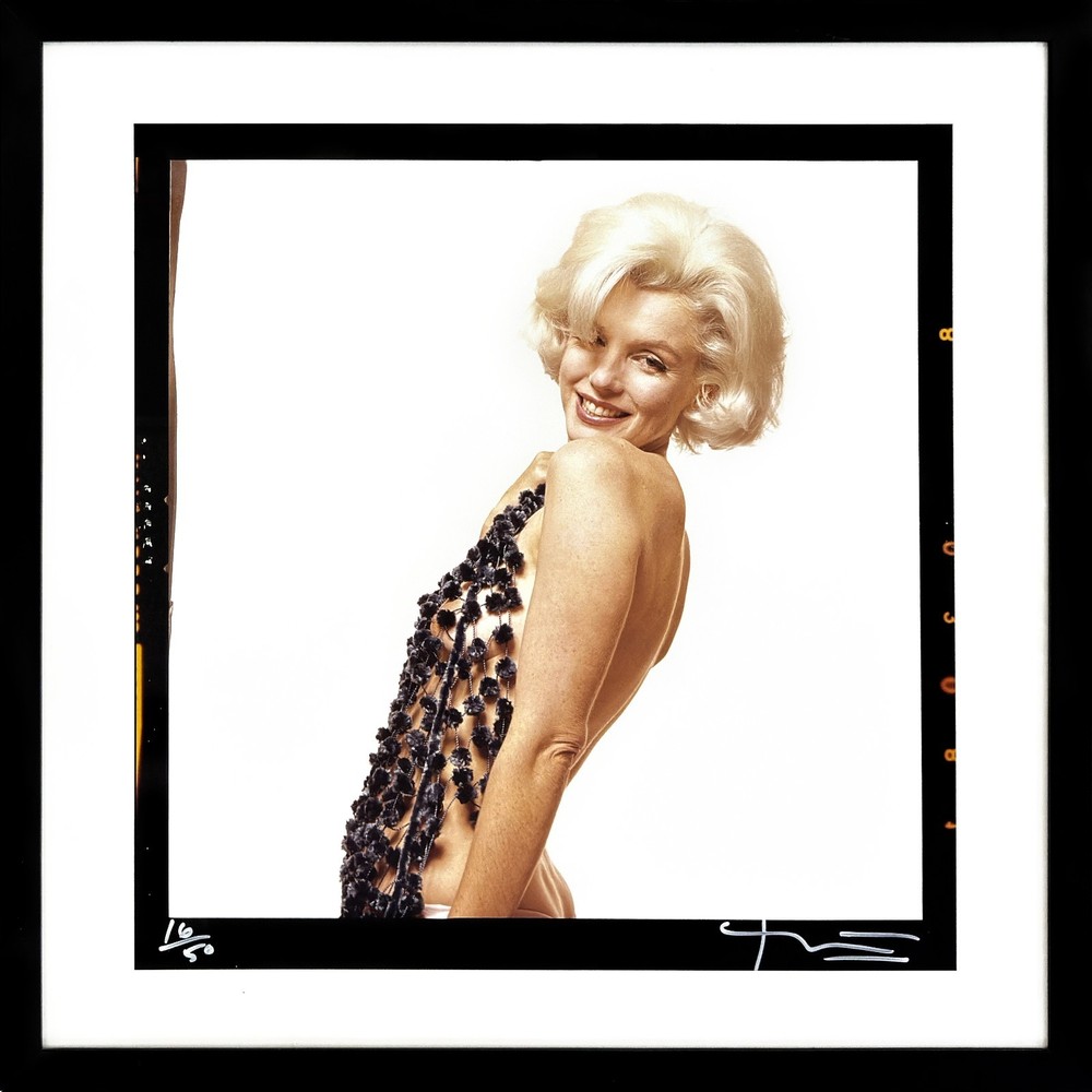 Bert Stern «The Last Sitting: Marilyn Monroe With Chenille Scarf» | Hand Signed