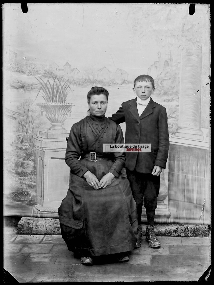 Vintage Black And White Photo Glass Plate Negative 9X12 Cm Characters France