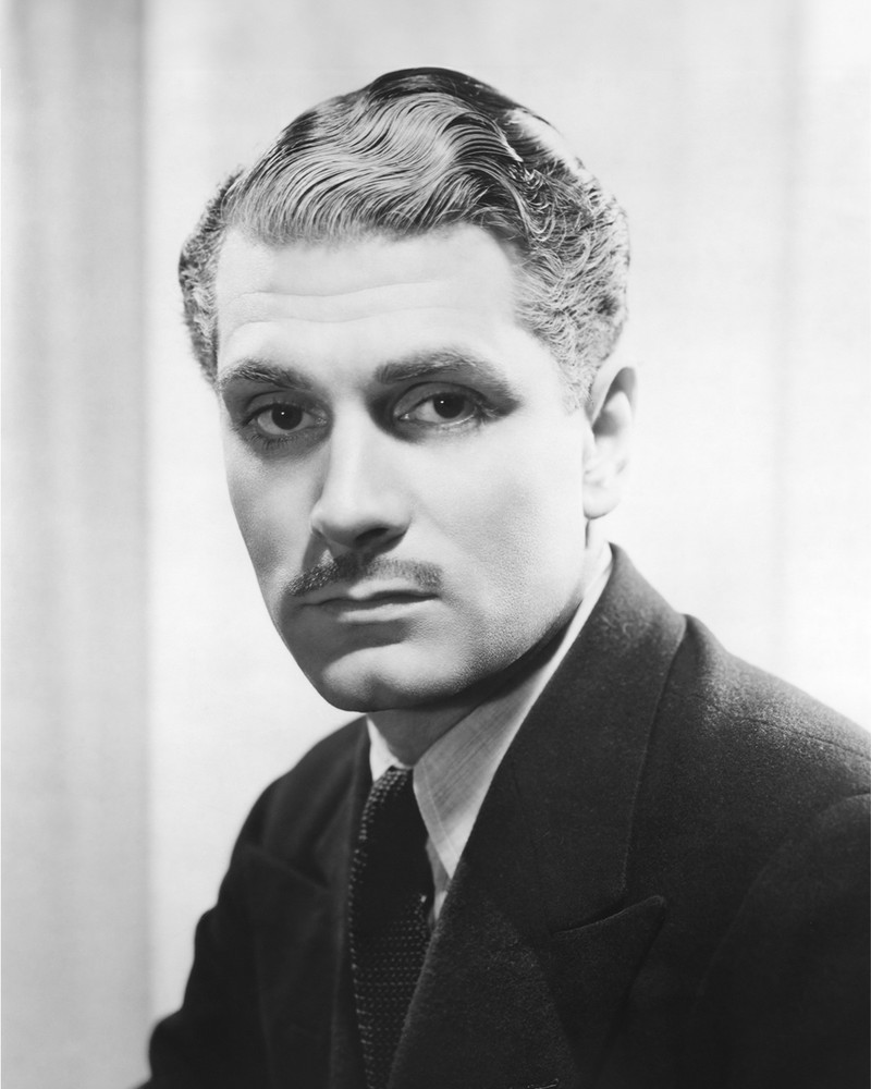 Laurence Olivier # 8″x10″ Photograph Print 8×10 Actor and Director