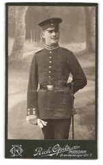 Photograph Rich. Opitz, Potsdam, Brandenburger Straße 7, soldier in guard uniform