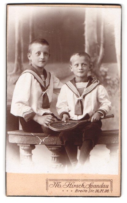 Photograph M. Hirsch, Spandau, Breite Str. 26, two boys in sailor suits with