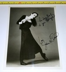THE JOFFREY BALLET SIGNED 8×10 PRESS PHOTO JODIE GATES NYC DANCE NY NEW YORK VTG