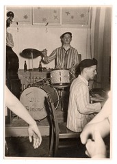 Photograph 1950s Jazz Band “The 4 Trimona’s” Live Photo (F1 036)