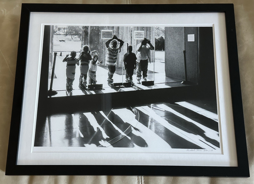 Signed Archival Pigment Print of Photograph by Michael Ross Titled «Outsiders»
