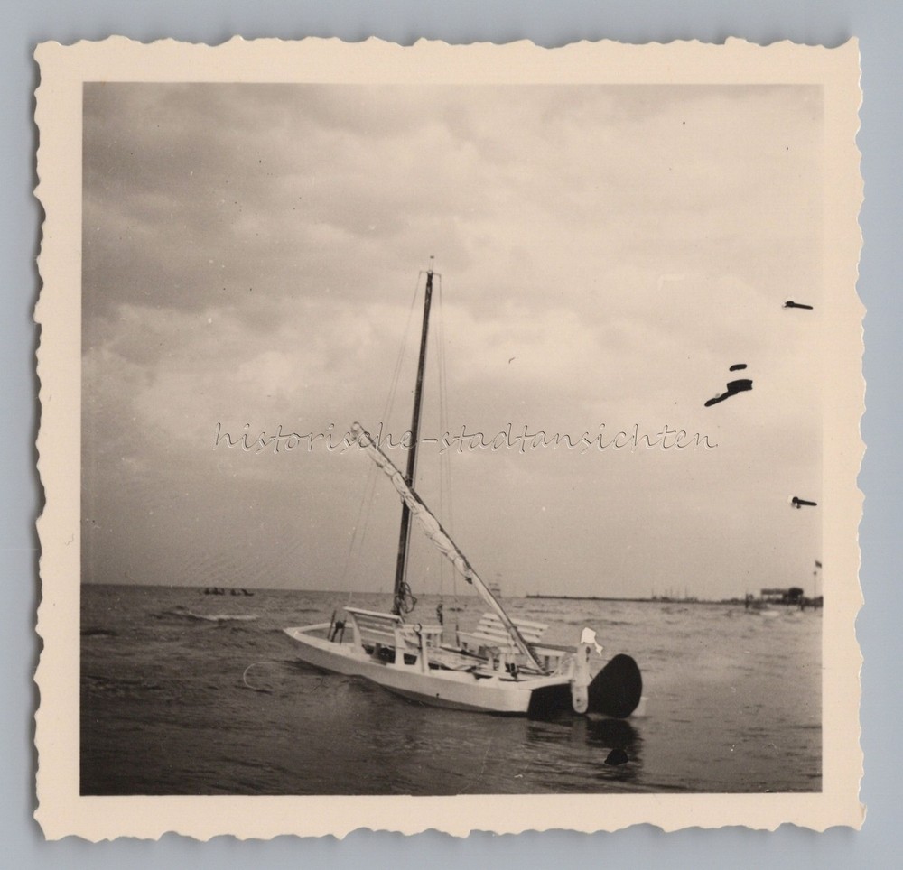 Cattolica Gabicce Mare Italy 1952 – Sailboat Excursion Boat – Old Photo
