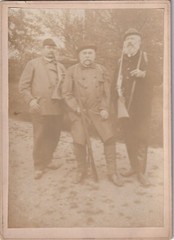 2 x Photo on Cardboard – Groups of People Outdoor Shot – Duisburg? 1900