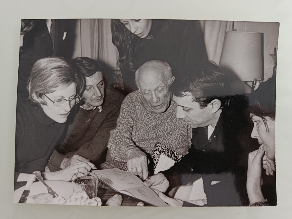 1972 Original Vintage Photo Pablo Picasso and Raymond Moretti