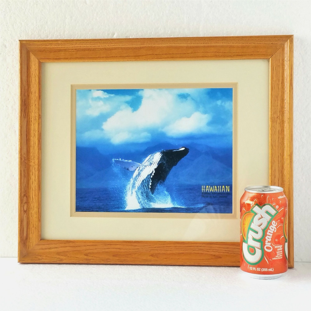 Vintage Solid Oak Picture Frame w/ Art Photo Print Ocean Hawaiian Humpback Whale