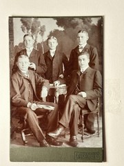Group photo Dortmund J Lüdemann studio Heroldstr 2 ca1910 men portrait