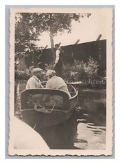 Barge ride on the ball – leisure – old photo 1930s