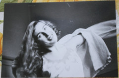 Photo 1964 woman girl model art bra vintage 2 woman reprint IK