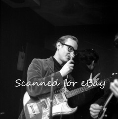 GUITARIST THE BLACK SHEEP IN SHADOWS CLUB SWINGING 60s MUSIC – 1 NEGATIVE 1960s