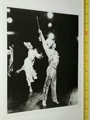 JOFFREY BALLET SIGNED 8×10 PRESS PHOTO CARL CORRY DANCE BALLERINA VTG 80S