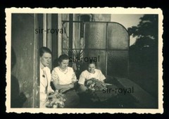 Breslau 1936 – Frauen sitzen auf dem Balkon – 1930er Schlesien – Foto 9x6cm