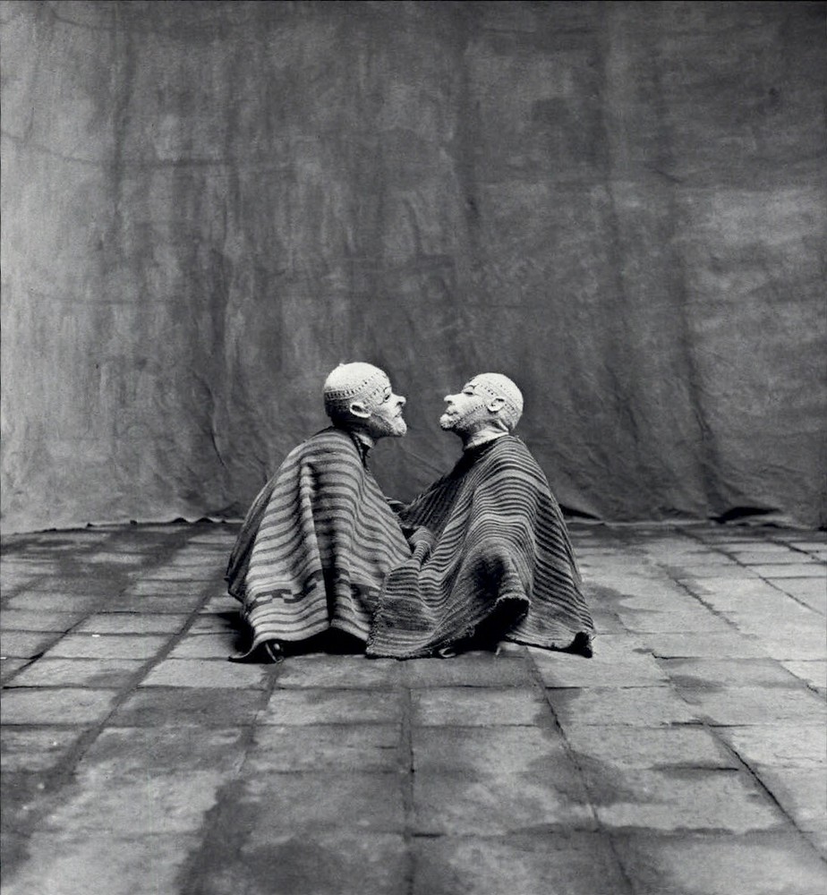 1984 Irving Penn 2 Men In White Masks Cuzco Peru 1948 Art Photo Engraving