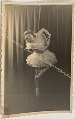 orig. Photo postcard dancer dance woman lady girl around 1940 ballet pretty beautiful