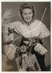 22x16cm Orig NSU Factory Photo 1950s Film Star Waltraud Haas with NSU Moped Photo
