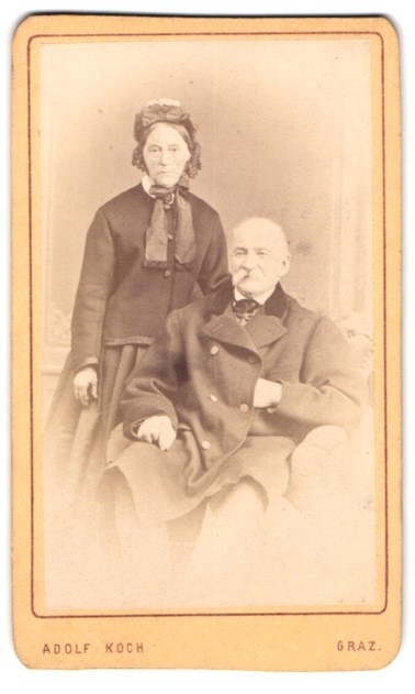 Photography Adolf Koch, Graz, Sackstrasse 31, Elegant Couple with Armchair
