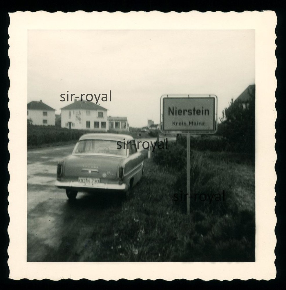 Ford Taunus 12M in Nierstein 1965-car motor vehicle G13 AL vintage 1960s-photo 9x9cm