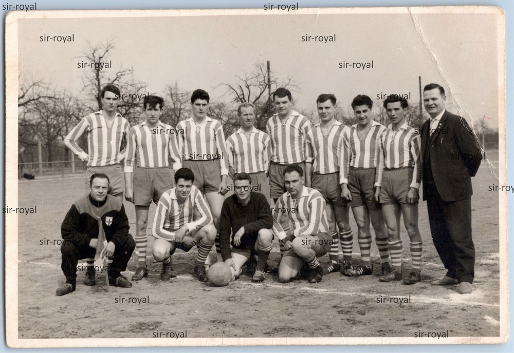 Men’s Football Team – 1950s 1960s Sports – RPPC – Photo Postcard 14x9cm