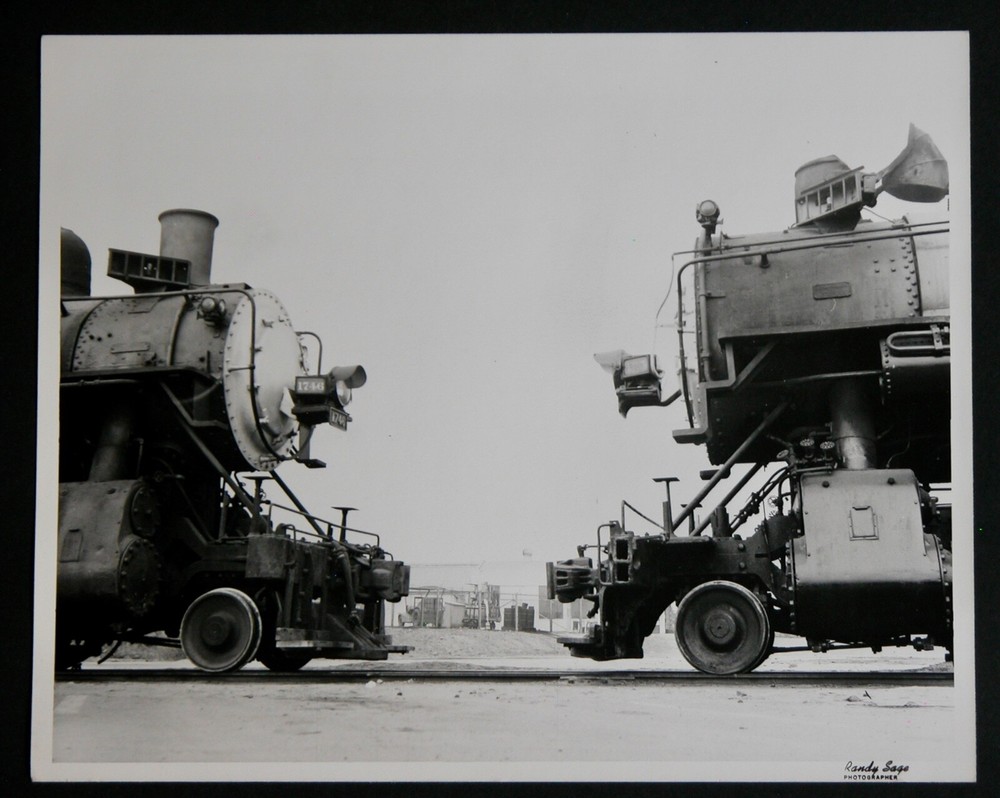 SOUTHERN PACIFIC Engine 1746 Locomotive 8×10 Photograph Vtg 50s OOAK Railway