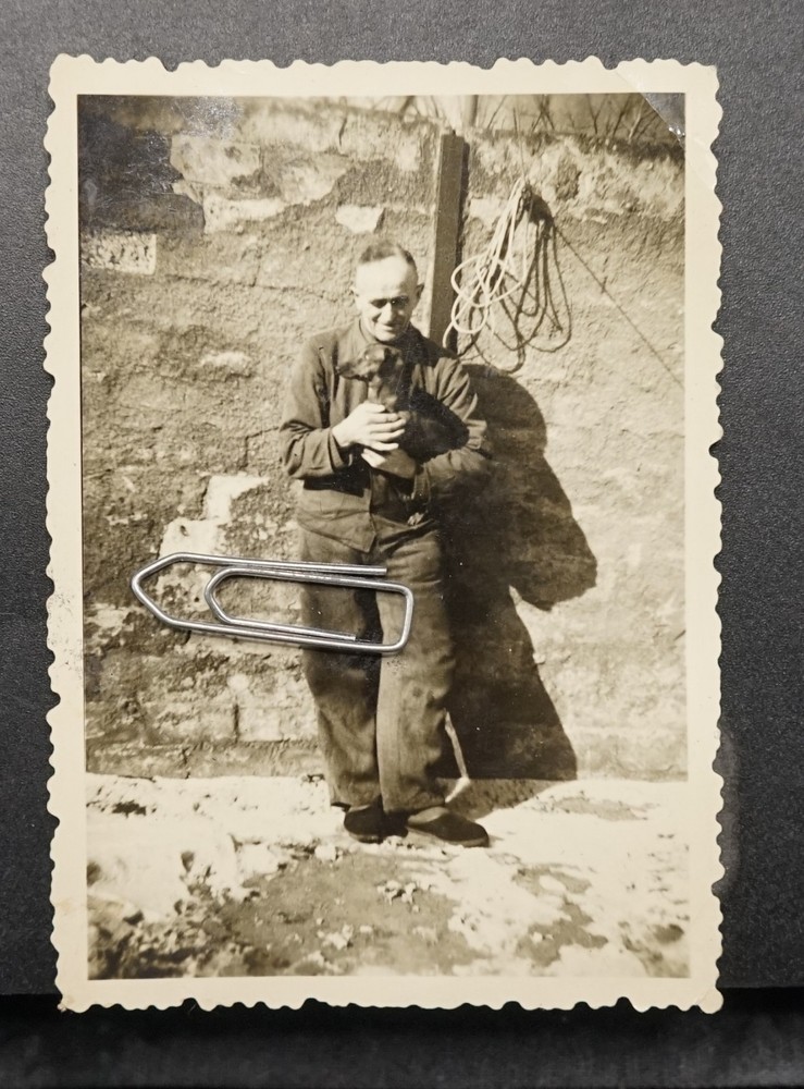 Photo Portrait Man Pet Dog Dachshund Picture Model Vintage WW2 Soldier Old Unifor
