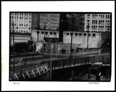 Tom Palazzolo Signed Photo «Chicago», 1963 Vintage Stamped Chicago Av / Halsted