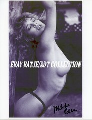 MICHELLE BAUER SCREAM QUEEN 8 1/2 x 11 PHOTO MB003 AUTOGRAPHED