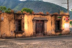 20X30 , OLD BUILDING IN ANTIGUA GUATEMALA, Guatemalan