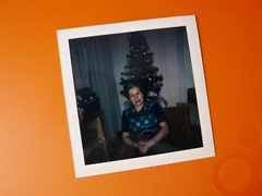 «FOLIDAY»: PHOTOGRAPH, PHOTO, WOMAN, «AGE», LADY, LIVING, FASHION, CHRISTMAS!