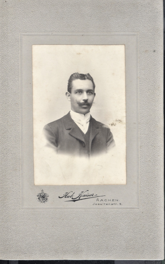 1900, Young Man Black and White, approx. 11 x 16.5 cm, Studio: Kaiser Aachen
