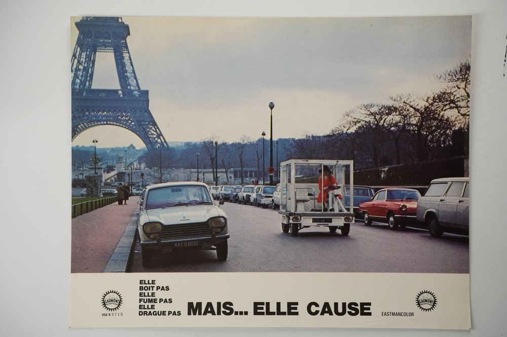 Photo Cinema Lobby Cards Mais Elle Cause 22X28Cm 1970