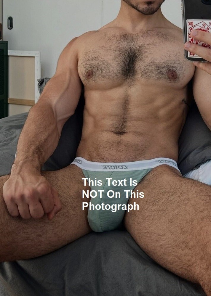Nude Muscular Gay Man Naked Hunk Beefcake Male Cute Butt Jock HD 5×7 Photo M228