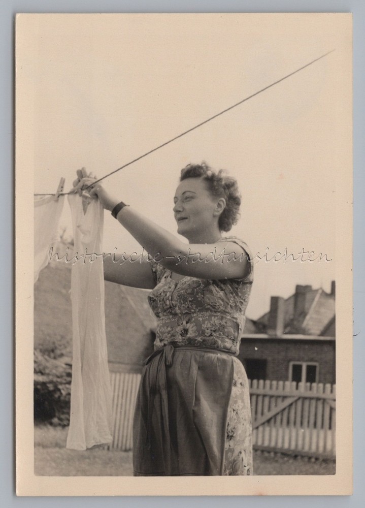 Woman Hanging Laundry – Vintage Photo 1950s