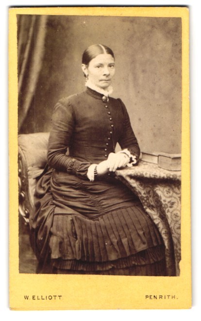 Photograph W. Elliot, Penrith, 24 Crown Square, Lady in Fitted Dress with H