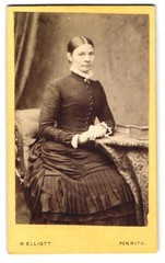 Photograph W. Elliot, Penrith, 24 Crown Square, Lady in Fitted Dress with H