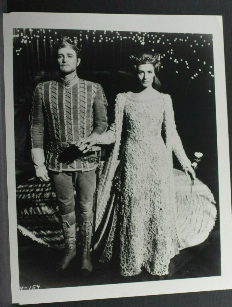 Richar Harris Vanessa Redgrave Camelot Still- 8×10″ Photo Print – Vintage L1223H