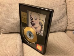 MARYLIN MONROE Y HEAT WAVE DISK 24K ART. PHOTOGRAPHS