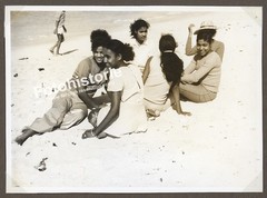 4x Photo Mauritius Beach Pretty Girls Locals Group 1960s Africa
