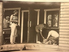 ❤️Bundle 3 Photos Beautiful Women Girls Older Wooden House Forest Nature 70-80s ~7×10