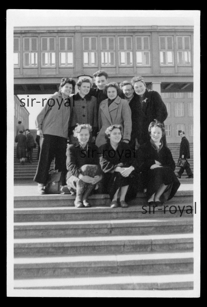 Dresden 1956-Women on May 1-GDR 1950s-Photo 6x9cm