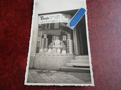 Showcase Reese sales warehouse Frankfurt a.M. circa 1939 original photo 8×13 cm