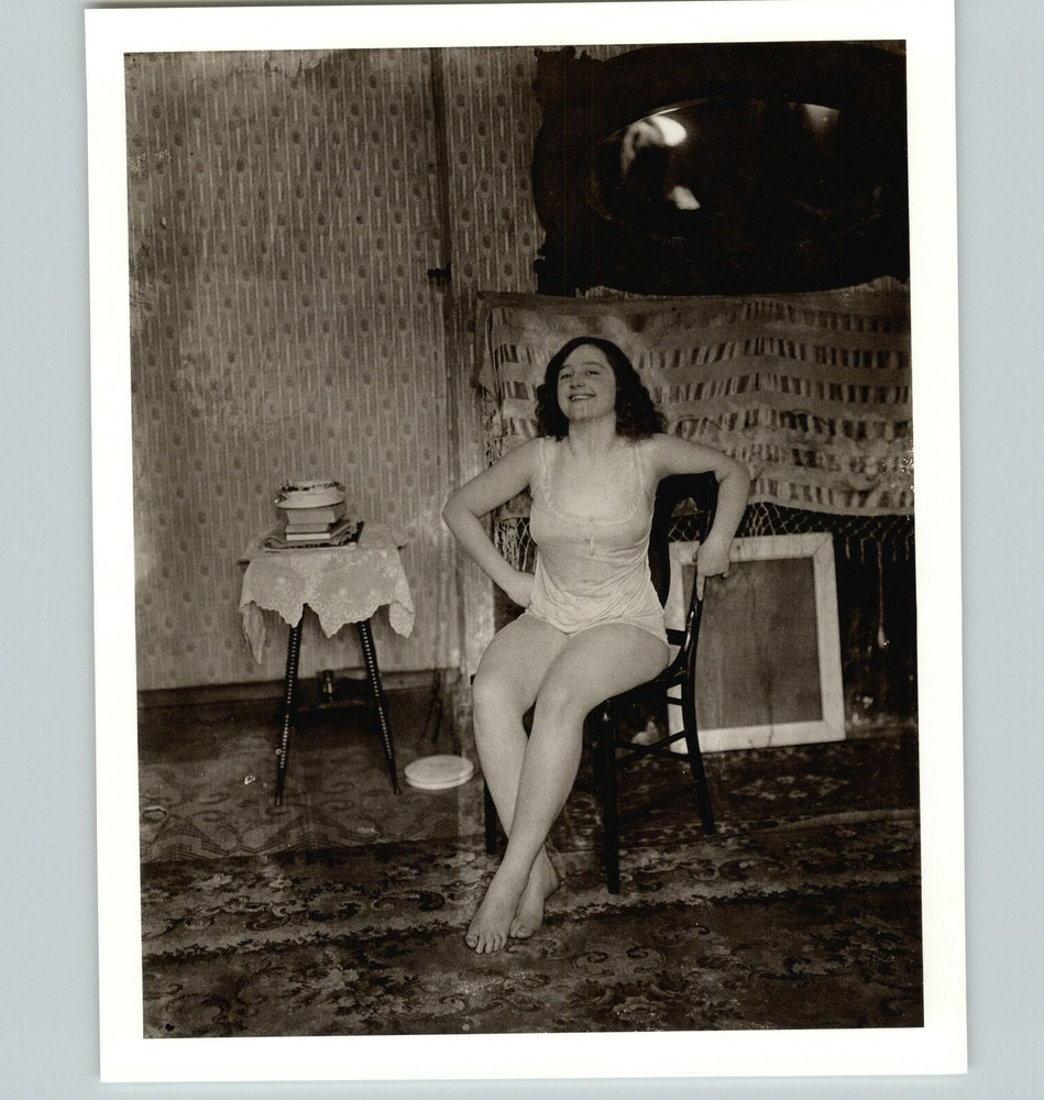 1912 1970 E J Bellocq Female New Orleans Prostitute Nude Chair Art Photo 11×14