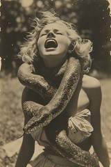 24 ~ 4X6 Glossy HORROR Fine Art ‘ SNAKE DEMON ‘ Photo FANTASY Set ! 3413712