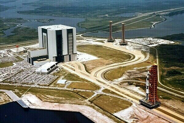 New NASA Photo: Apollo Saturn V Test Vehicle Heads to Launch Complex – 6 Sizes!