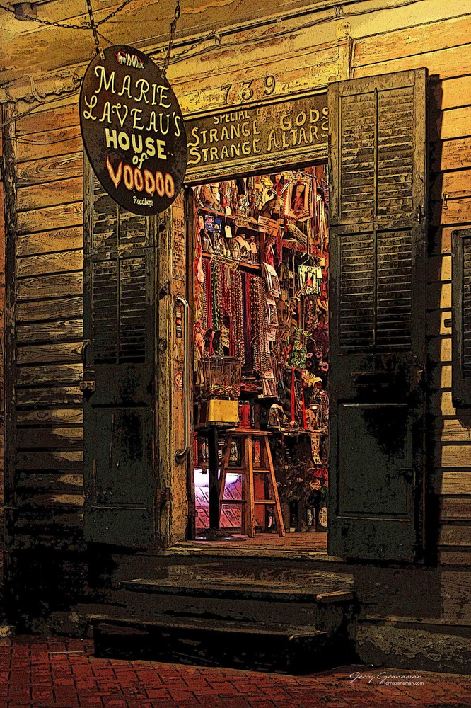 New Orleans MARIE LAVEAU’S VOO DOO SHOP 16×24 Canvas print French Quarter