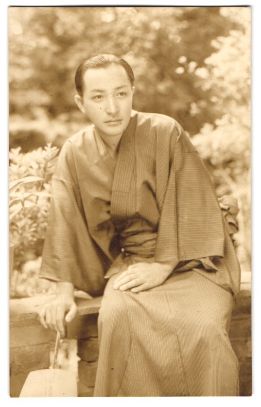 Photograph Japan / Nippon, portrait of Japanese actor Bando Tsumasaburo