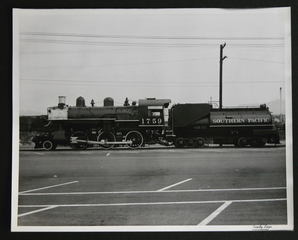 Southern Pacific Engine #1759 SP Locomotive Station Photograph Vtg 50s Railway