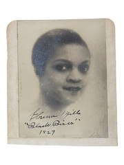 Harlem Renaissance, Jazz Age / Signed Photograph of Florence Mills 1927