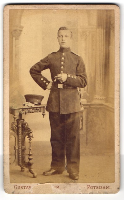 Photograph Gustav André Jr., Potsdam, Spandauer-Str. 34, young soldier in Unifo